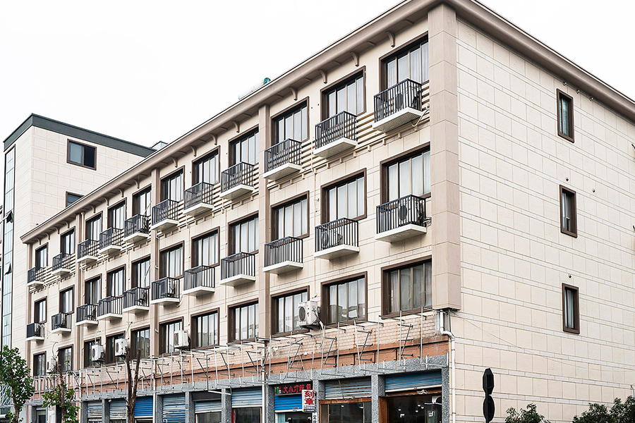Progetto di rinnovamento urbano della città di Xiaoshan Louta (granito, travertino, rivestimento in piastrelle)